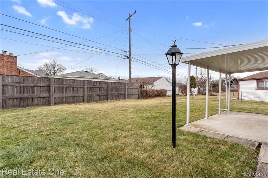18216 Wendy Court, Riverview, MI 48193 — Photo 20