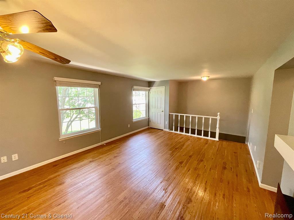 196 PRINCETON Drive, South Lyon, MI 48178 — Photo 6
