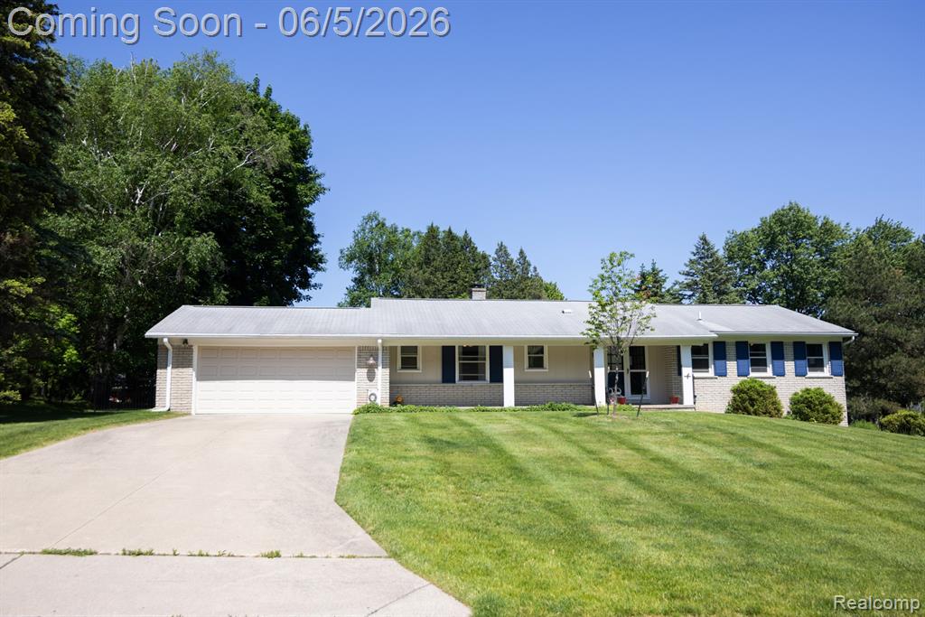 724 Sandstone Drive, Rochester Hills, MI 48309 — Photo 5
