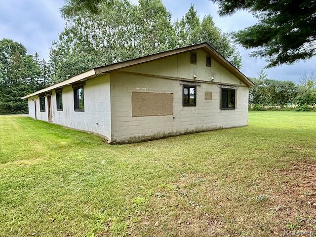 7428 Hough Road, Almont, MI 48003 — Photo 26