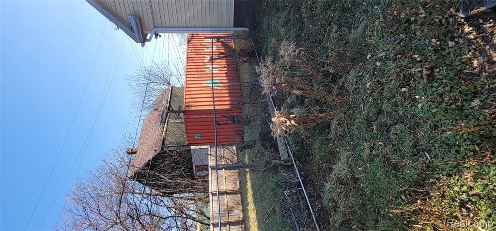 987 E PHILADELPHIA Street, Detroit, MI 48211 — Photo 20