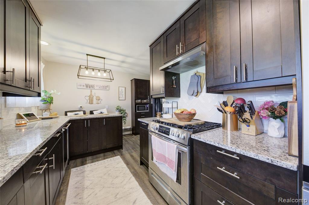 5367 Cambourne Place, West Bloomfield, MI — Photo 13