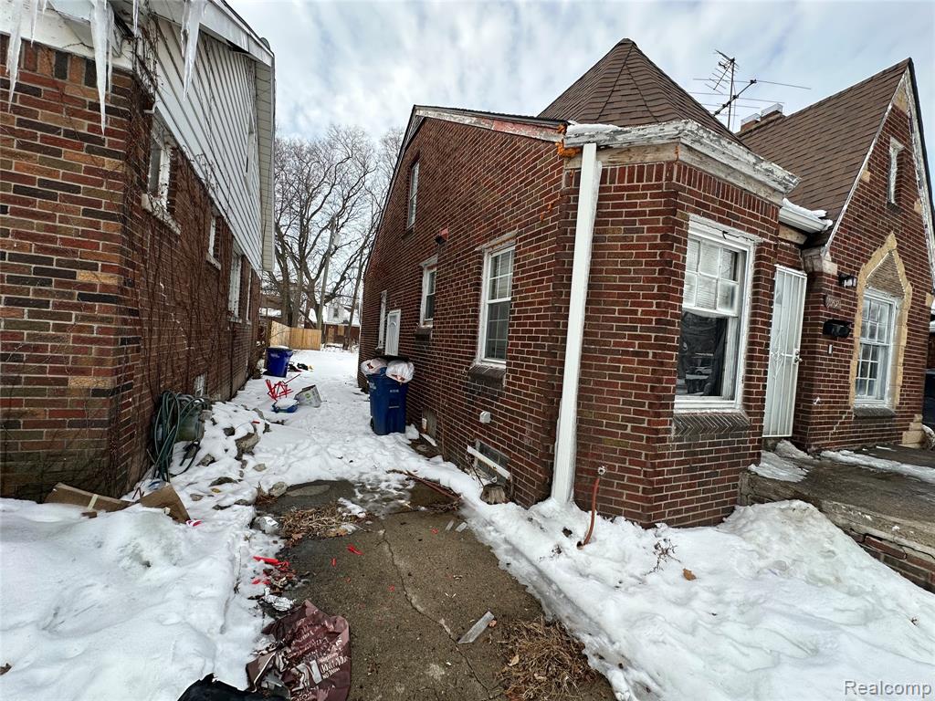 9459 Lakepointe Street, Detroit, MI 48224 — Photo 3