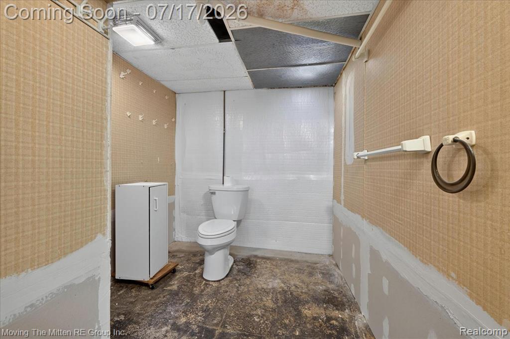 648 S Dowling Street, Westland, MI 48186 — Photo 31
