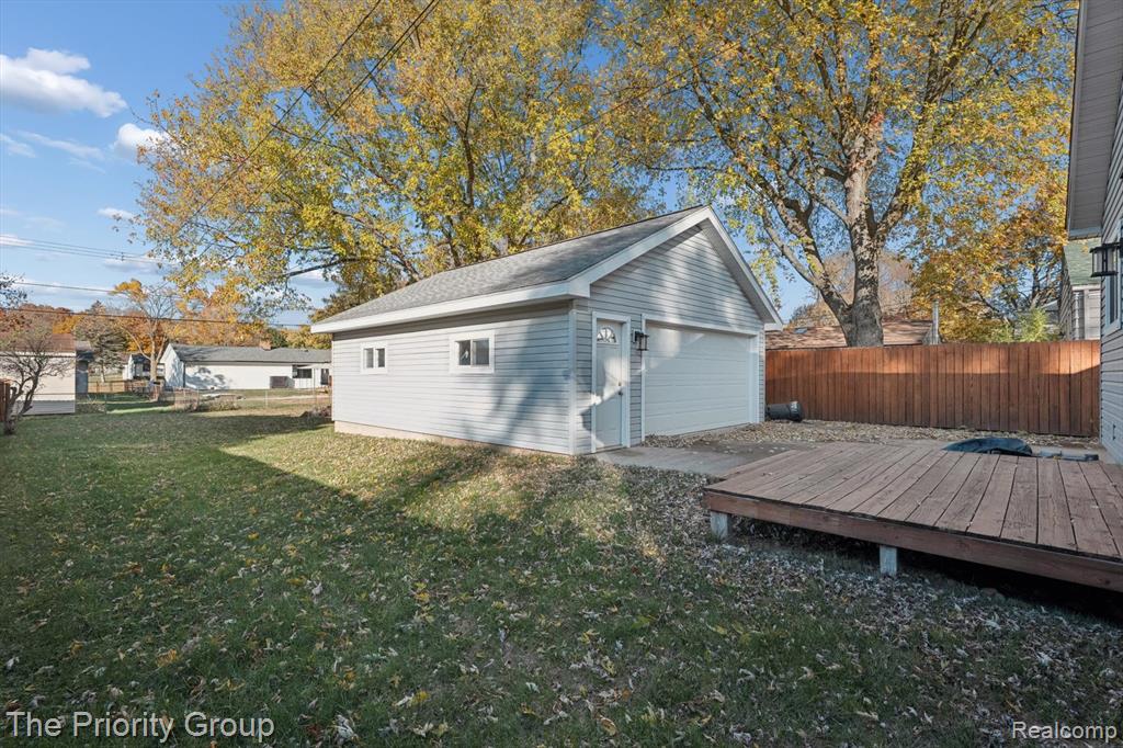 5235 Drayton Road, Clarkston, MI — Photo 44