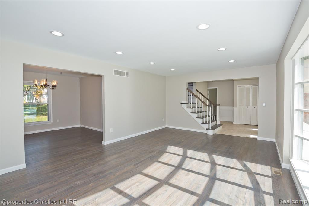 5582 NORTHCOTE, West Bloomfield, MI — Photo 88