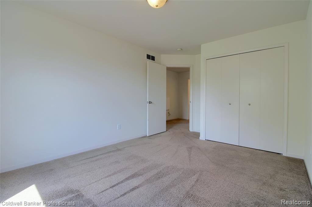 701 Montclair Street, Detroit, MI 48214 — Photo 23