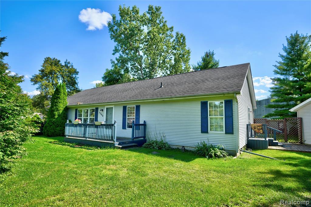 5206 Lippincott Boulevard, Burton, MI 48519 — Photo 58