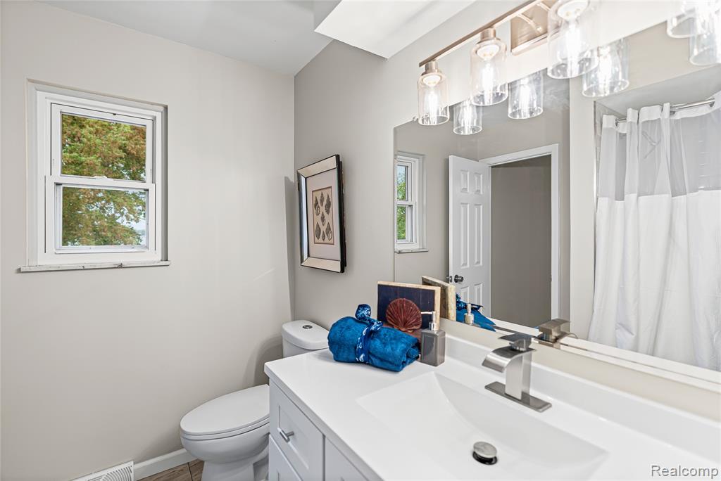 11476 Delmar Drive, Fenton, MI 48430 — Photo 16