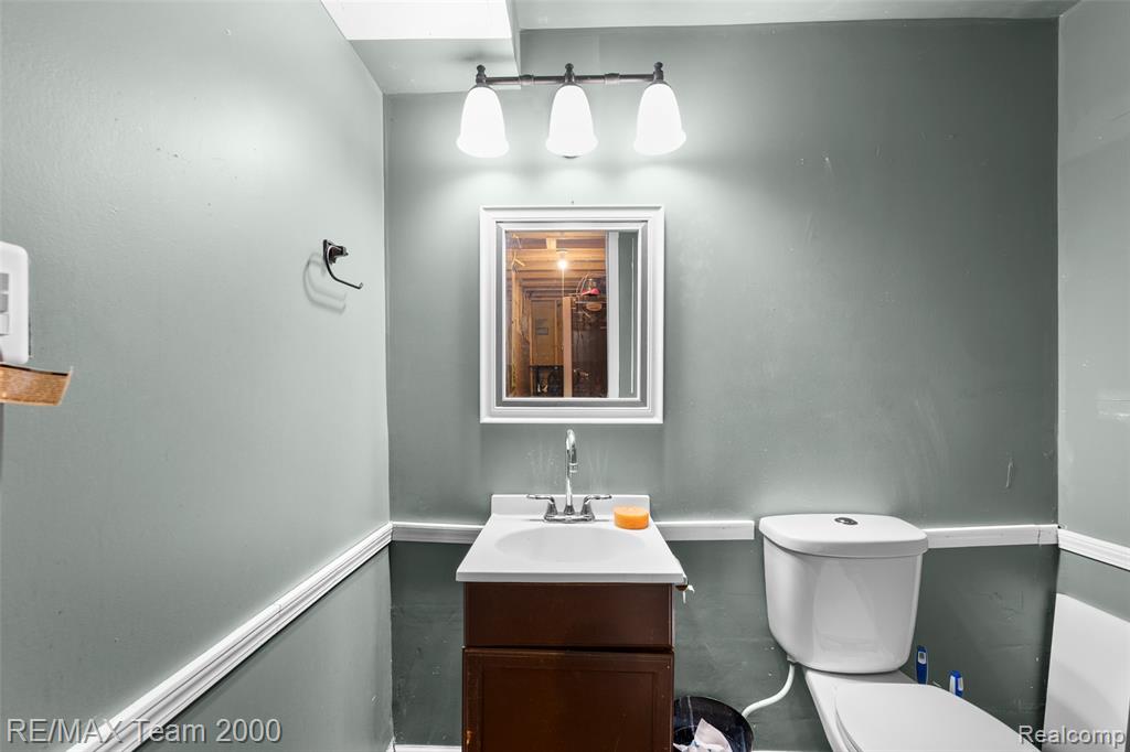 437 Light Tower Court, Belleville, MI 48111 — Photo 14
