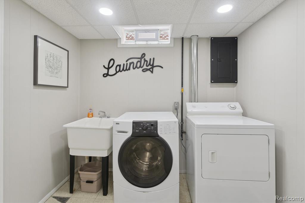 39659 Durand Drive, Sterling Heights, MI 48310 — Photo 19
