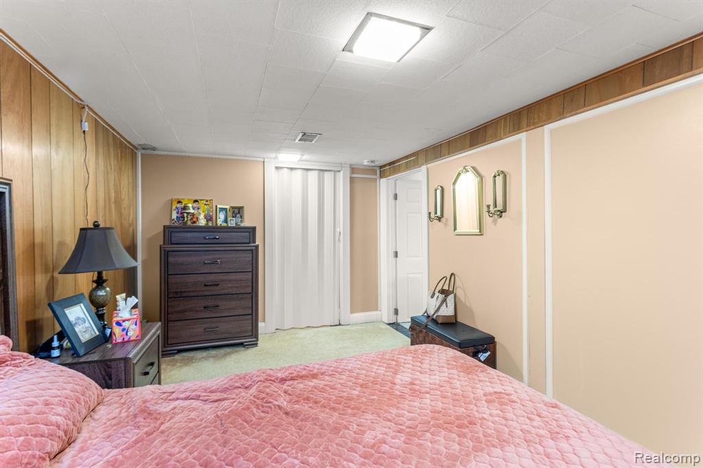 6125 ARDMORE, Dearborn Heights, MI 48127 — Photo 31