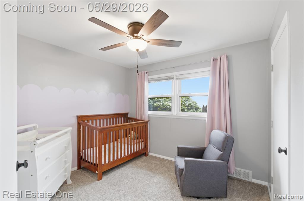 733 S Webik Avenue, Clawson, MI — Photo 15