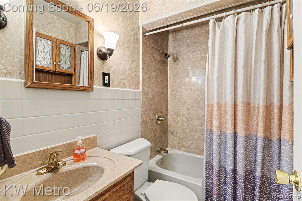 2815 Ellwood Avenue, Berkley, MI 48072 — Photo 17