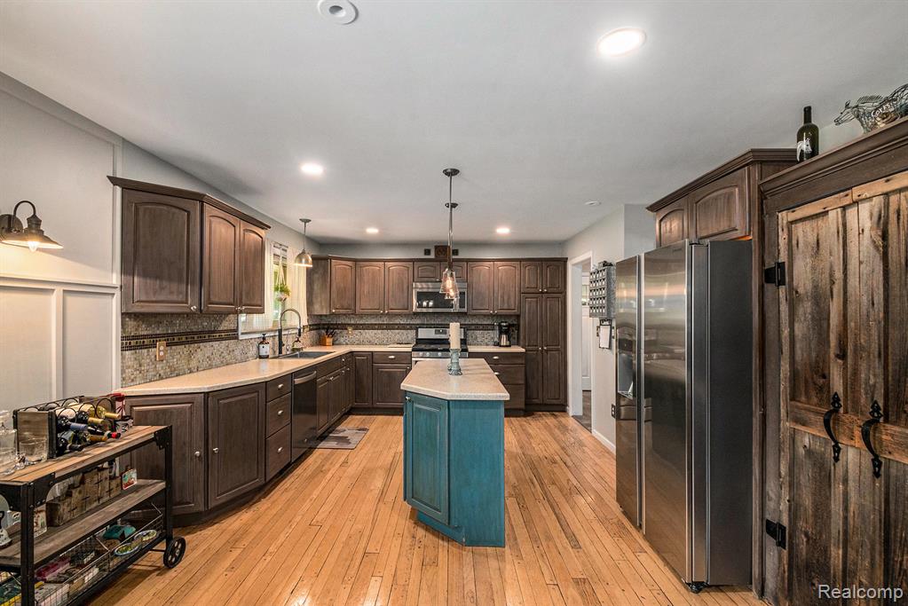 6062 Middle Lake Road, Clarkston, MI — Photo 7