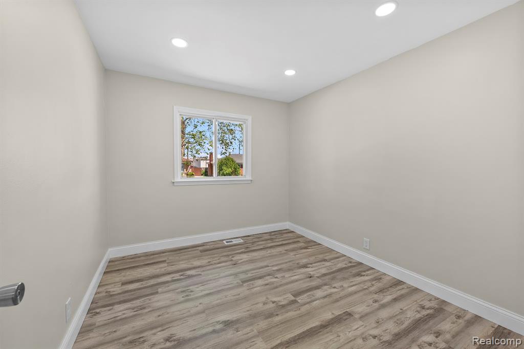 14459 Balsam Street, Southgate, MI 48195 — Photo 16