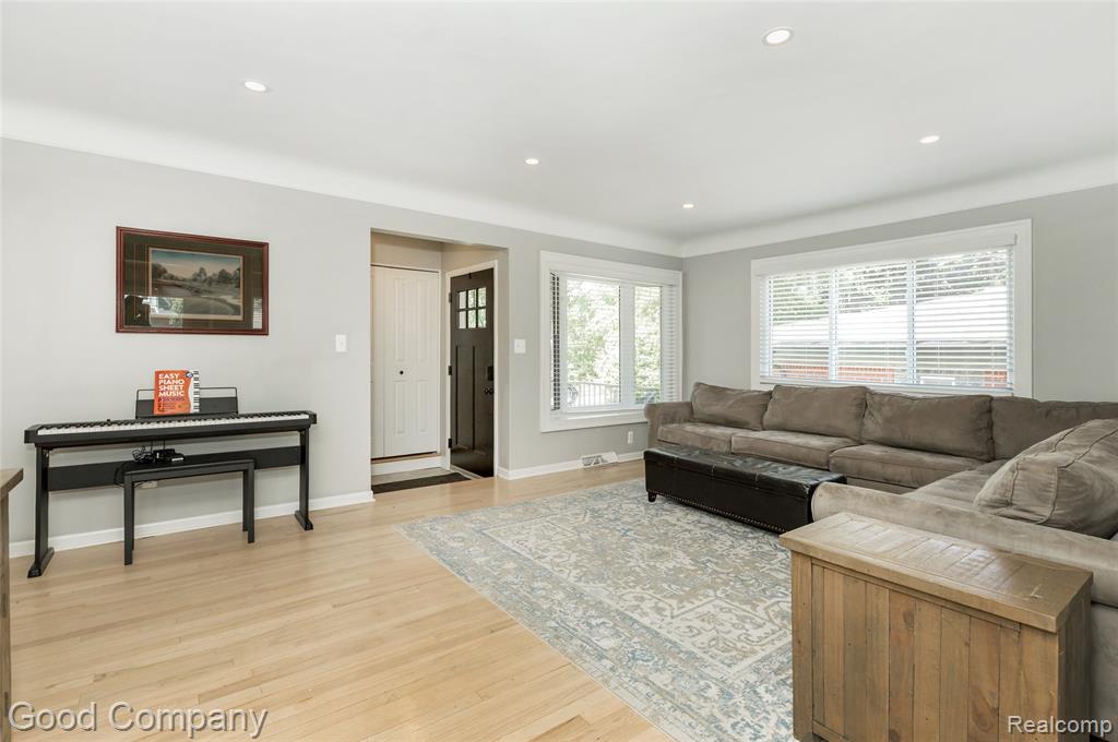 606 Magnolia Avenue, Royal Oak, MI 48073 — Photo 4