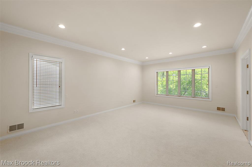 5348 Sunnycrest Drive, West Bloomfield, MI 48323 — Photo 18