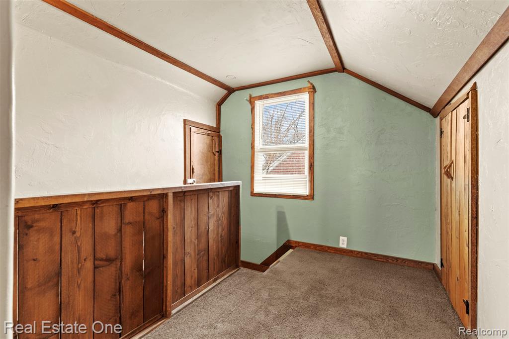 9140 Cloverlawn Street, Detroit, MI 48204 — Photo 17