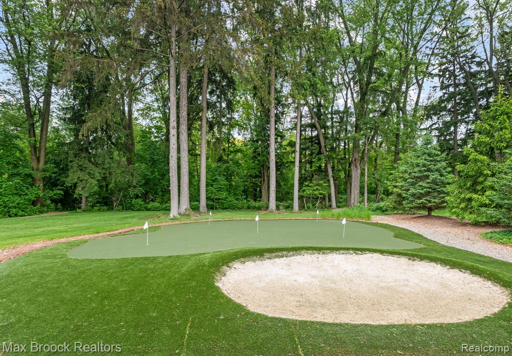 4890 Charing Cross Road, Bloomfield Hills, MI 48304 — Photo 43