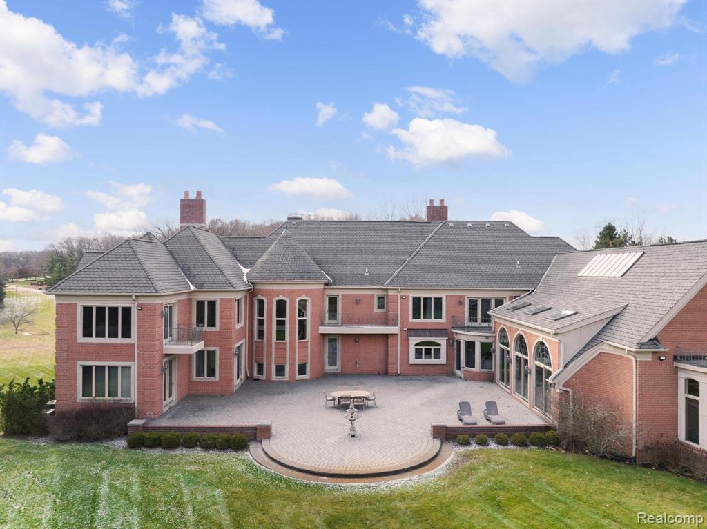 5165 Abbey Road, Rochester, MI, 48306