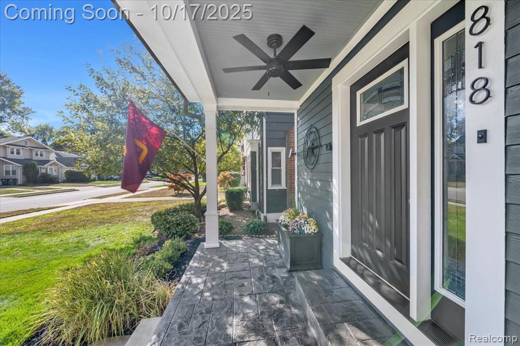 818 Longfellow Avenue, Royal Oak, MI 48067 — Photo 8