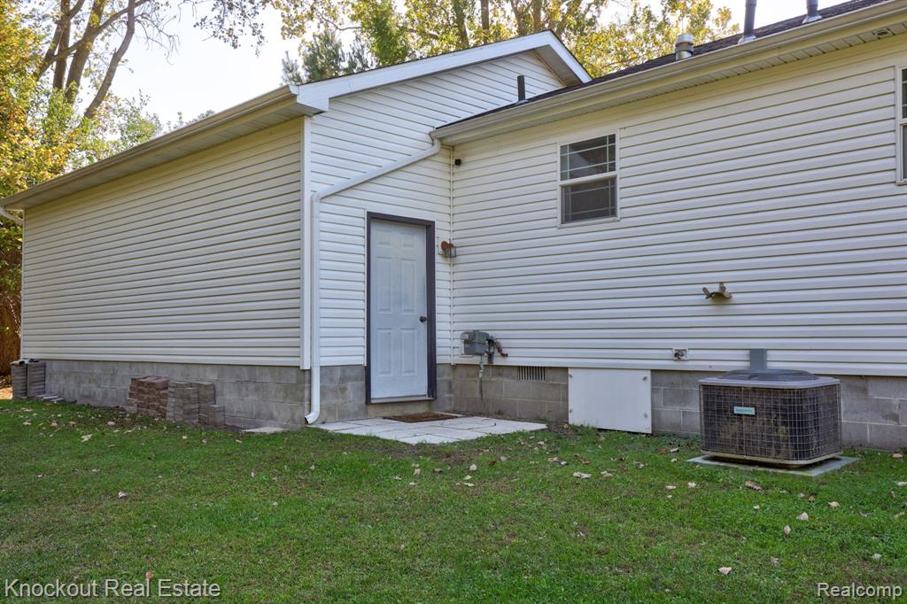 6977 Rathbun Road, Birch Run, MI 48415 — Photo 37