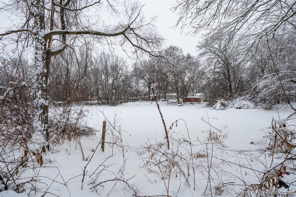 6333 Harriet Drive, Waterford, MI 48327 — Photo 36