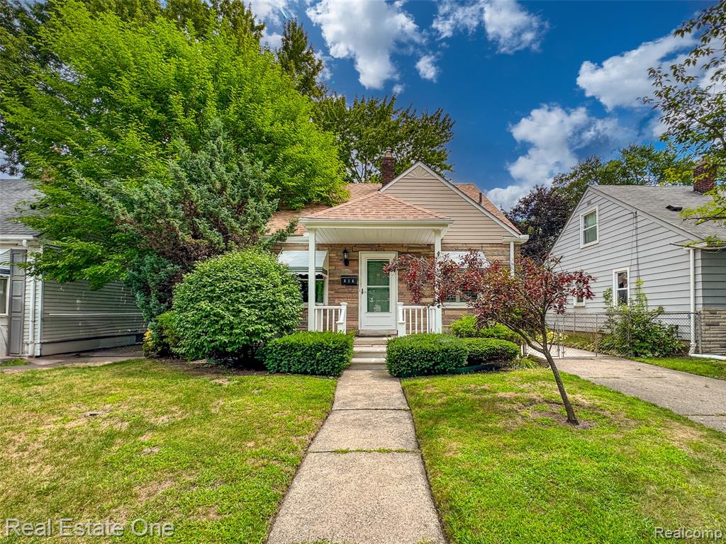 816 N Kenwood Avenue, Royal Oak, MI 48067 — Photo 3