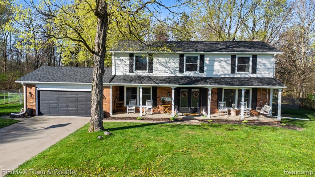 3423 Longview Drive, Flushing, MI 48433 — front exterior