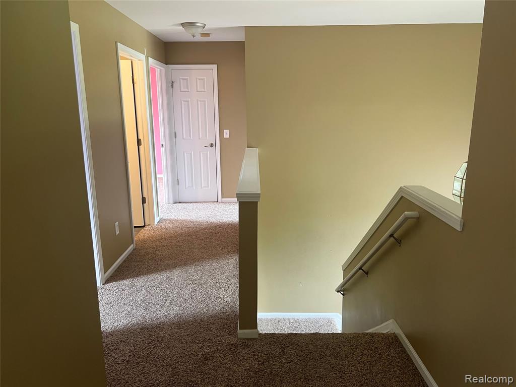 7753 Turrillium Lane, Waterford, MI 48327 — Photo 18