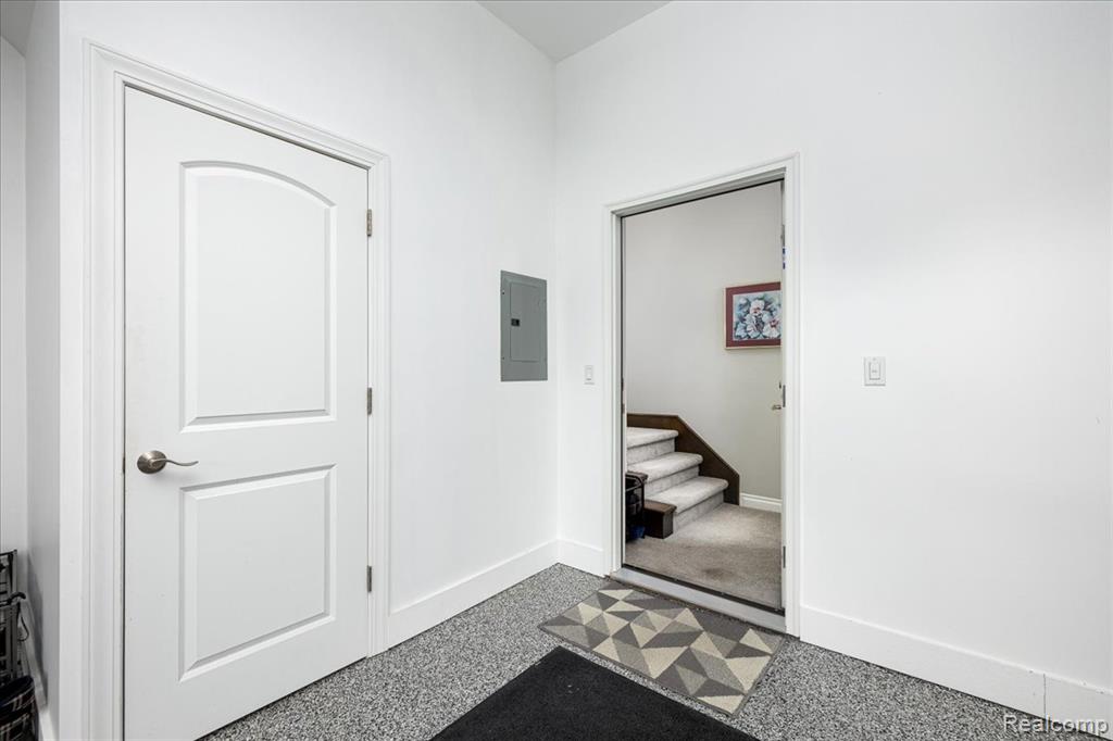 45505 N Territorial Road, Plymouth, MI 48170 — Photo 61