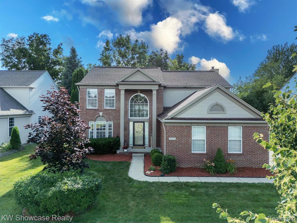 8258 HUMMINGBIRD Drive, Ypsilanti, MI 48197 — Photo 12