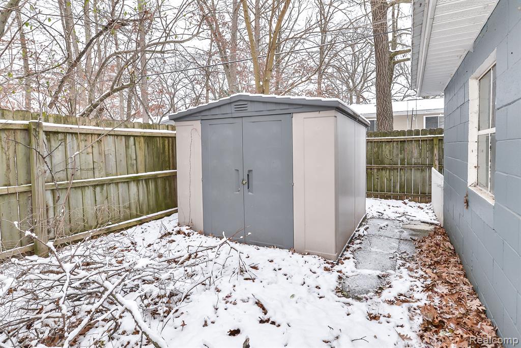 336 BEACHWAY Street, Whitmore Lake, MI 48189 — Photo 55