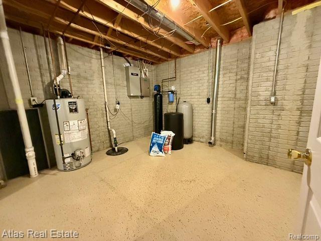 8221 FOX HOLLOW Road, Goodrich Vlg, MI — Photo 35