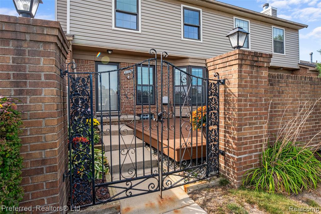 30998 W Country W, 187, Farmington Hills, MI 48331 — Photo 3