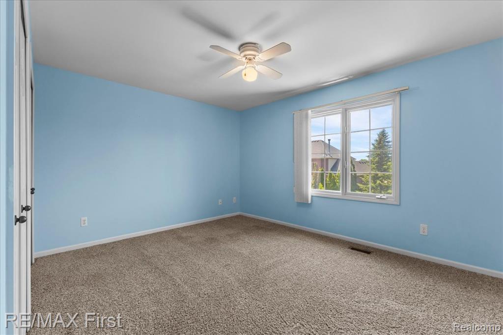 48241 Century Drive, Macomb, MI 48044 — Photo 38
