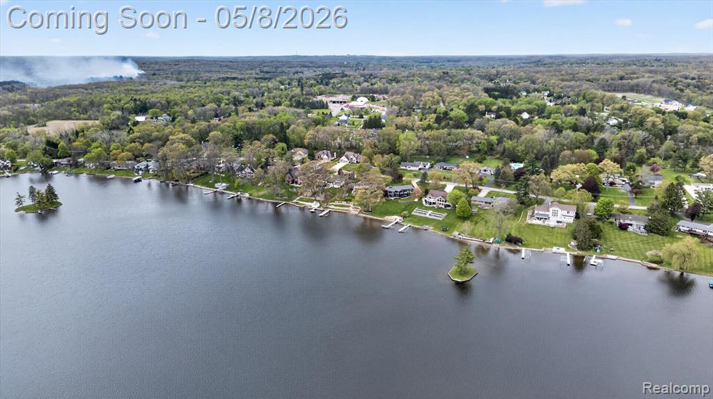 4455 Driftwood Drive, Commerce Twp, MI 48382 — Photo 41