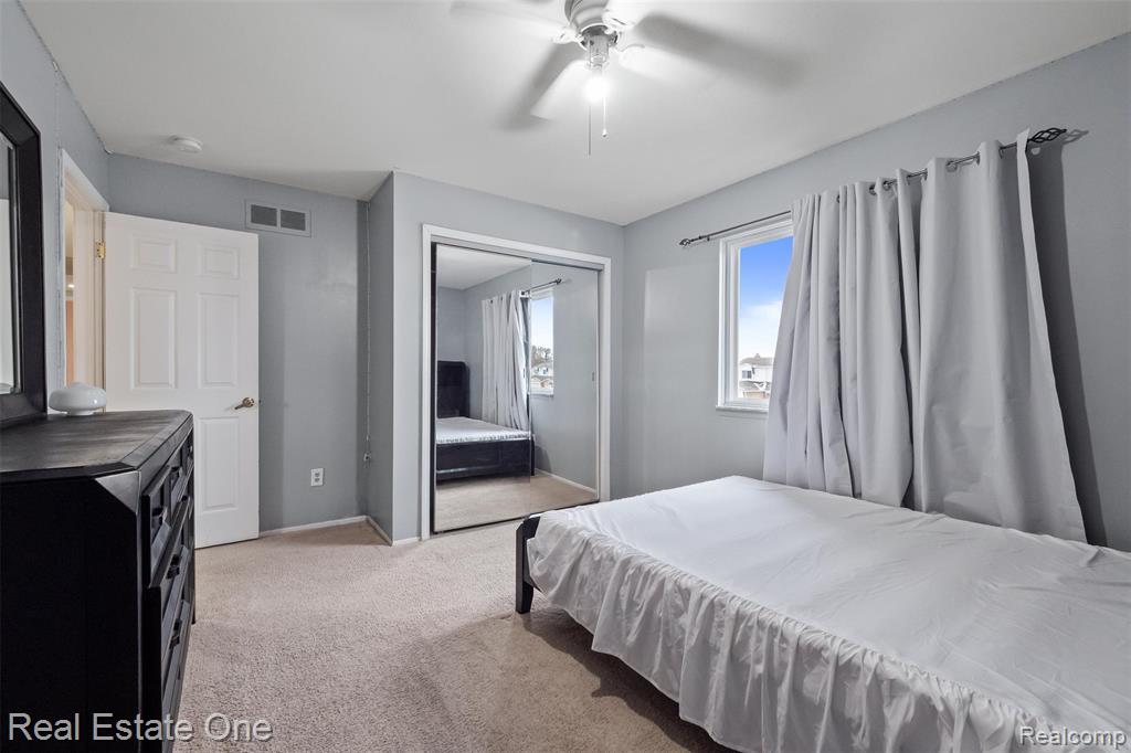 4469 Ardmore Drive, Sterling Heights, MI 48310 — Photo 22