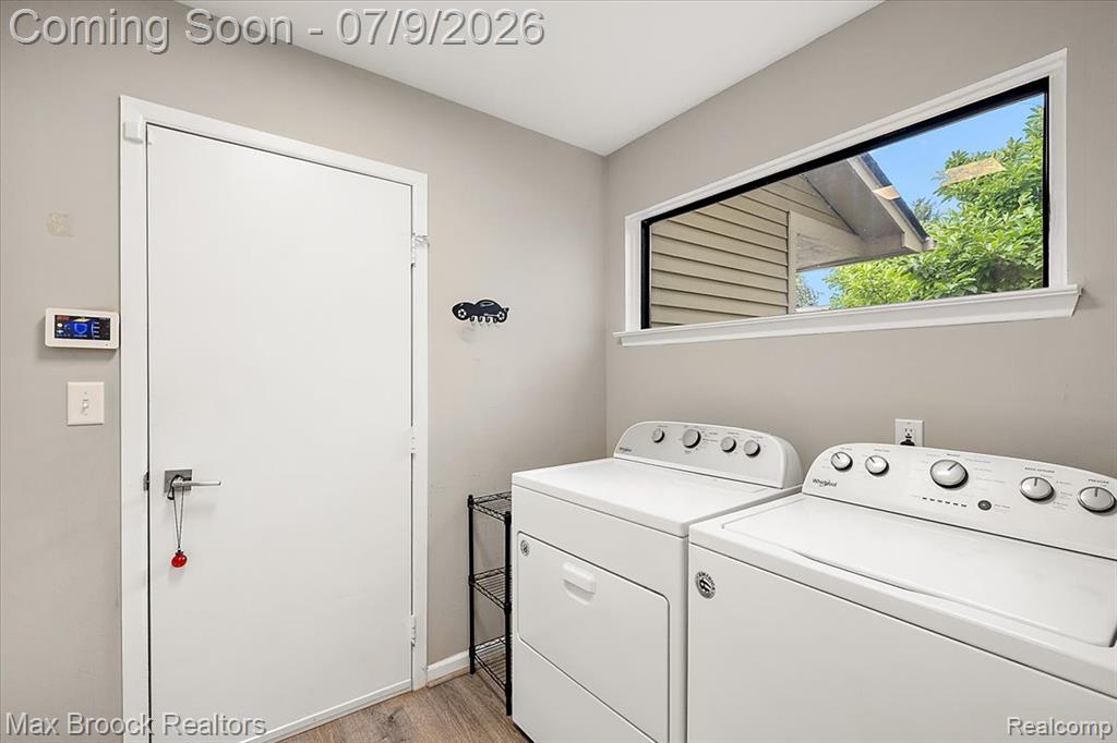 5601 Drake Hollow Drive W, West Bloomfield, MI — Photo 24