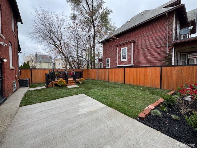 503 MOUNT VERNON Street, Detroit, MI 48202 — Photo 34