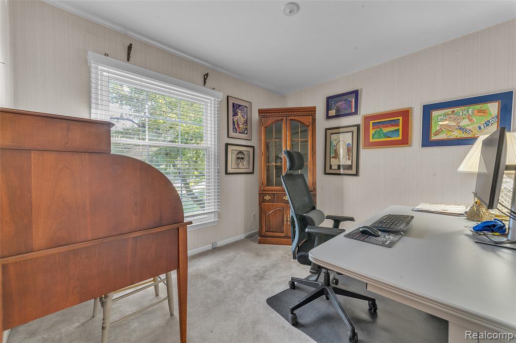 687 Foxhall Road, Bloomfield Hills, MI 48304 — Photo 17