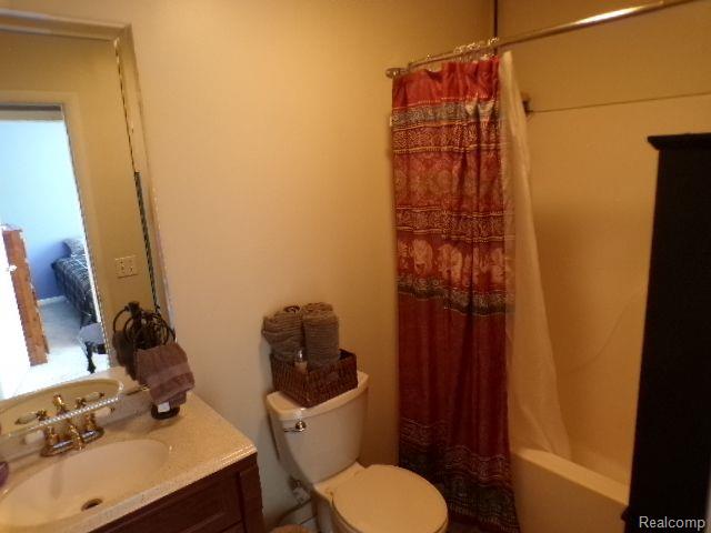 4213 CLINTONVILLE Road, Waterford, MI 48329 — Photo 14