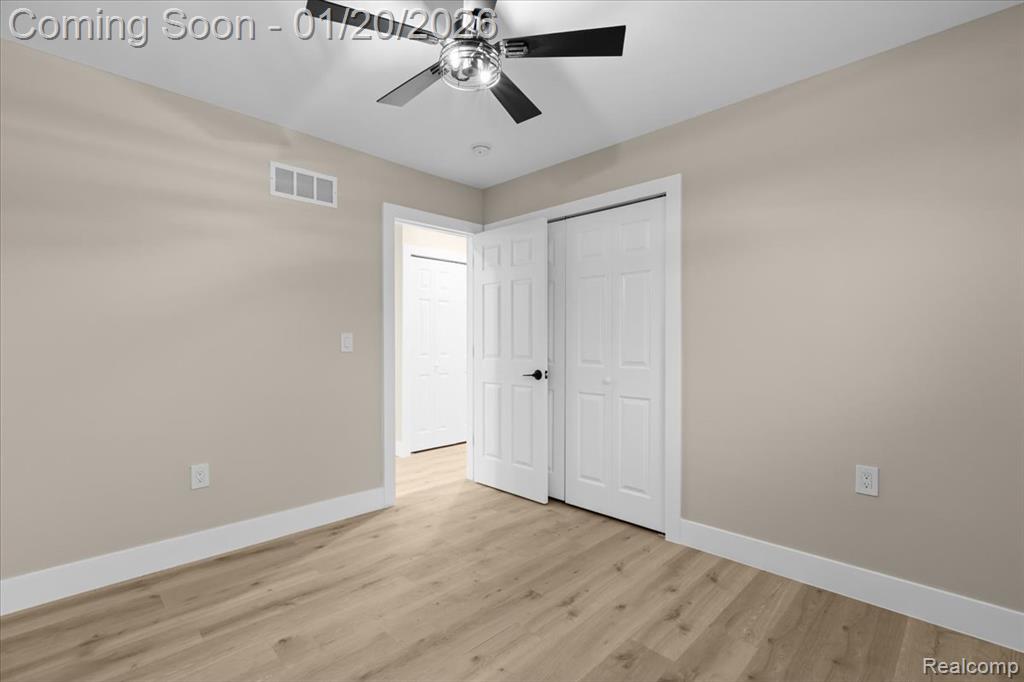 26044 Cherry Hill Road, Dearborn Heights, MI 48127 — Photo 20