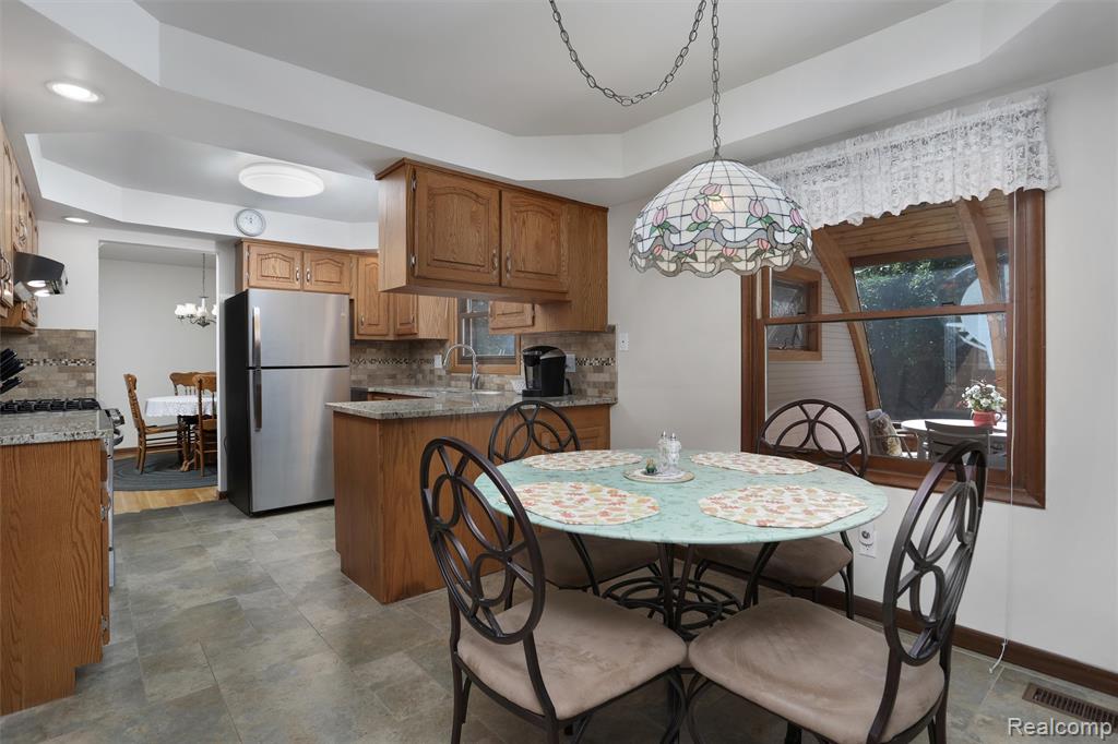 5212 Nocturne Lane, Shelby Twp, MI 48316 — Photo 10