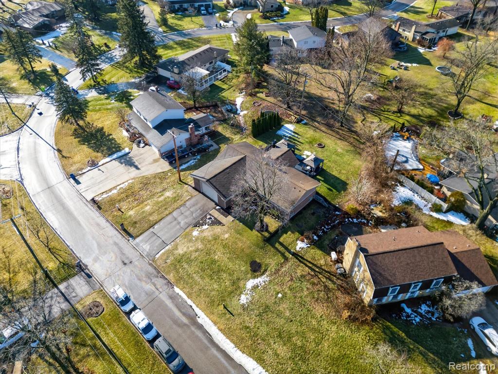 9474 Steephollow Drive, White Lake, MI — Photo 49