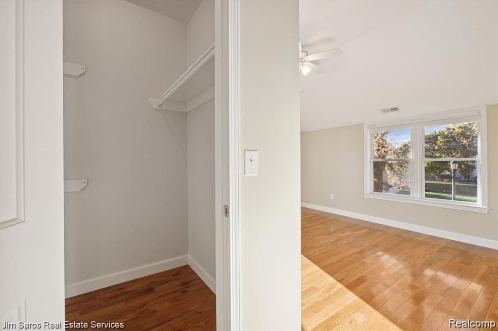 84 Vernier Road, Grosse Pointe Shores, MI 48236 — Photo 11