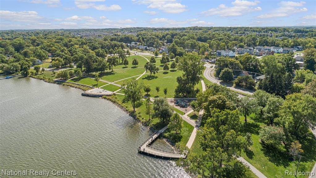 903 S. Lake Drive, Novi, MI — Photo 20