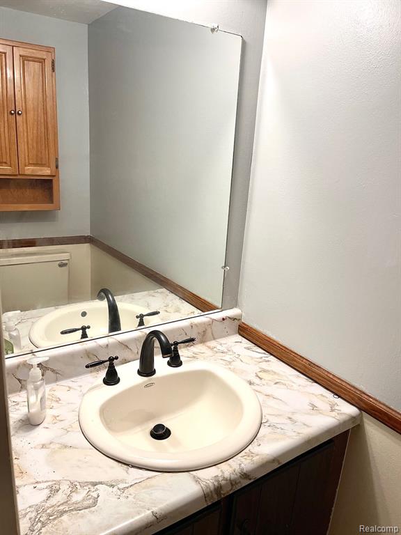39554 OLD DOMINION Drive, Clinton Twp, MI 48038 — Photo 7