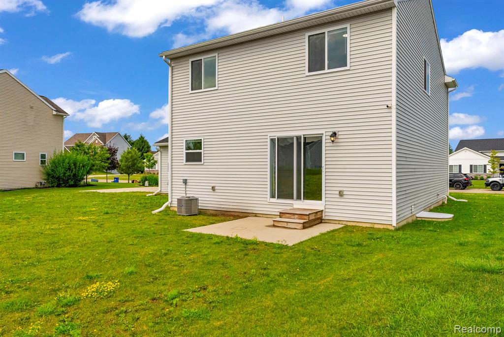 7019 Marigold Court, Grand Blanc, MI 48439 — Photo 44